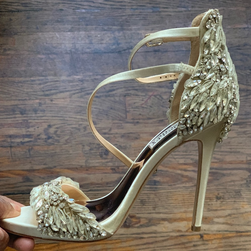 Bagdley Mischka “Selena” Wedding Shoes size 7